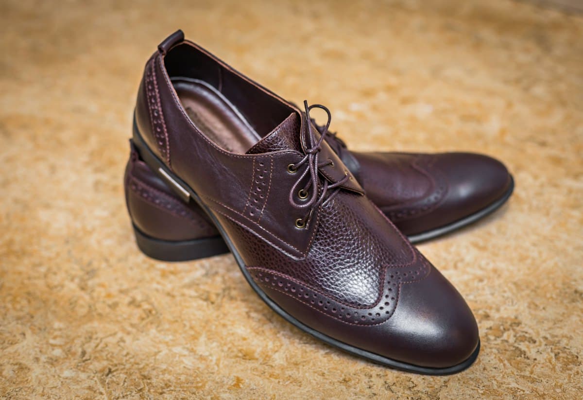 Mocha Plain Derby, photo 1 of 2